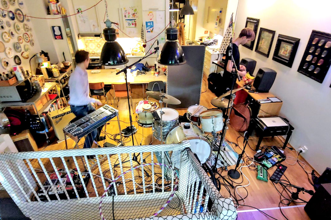 Recording Bedehus Hawaii